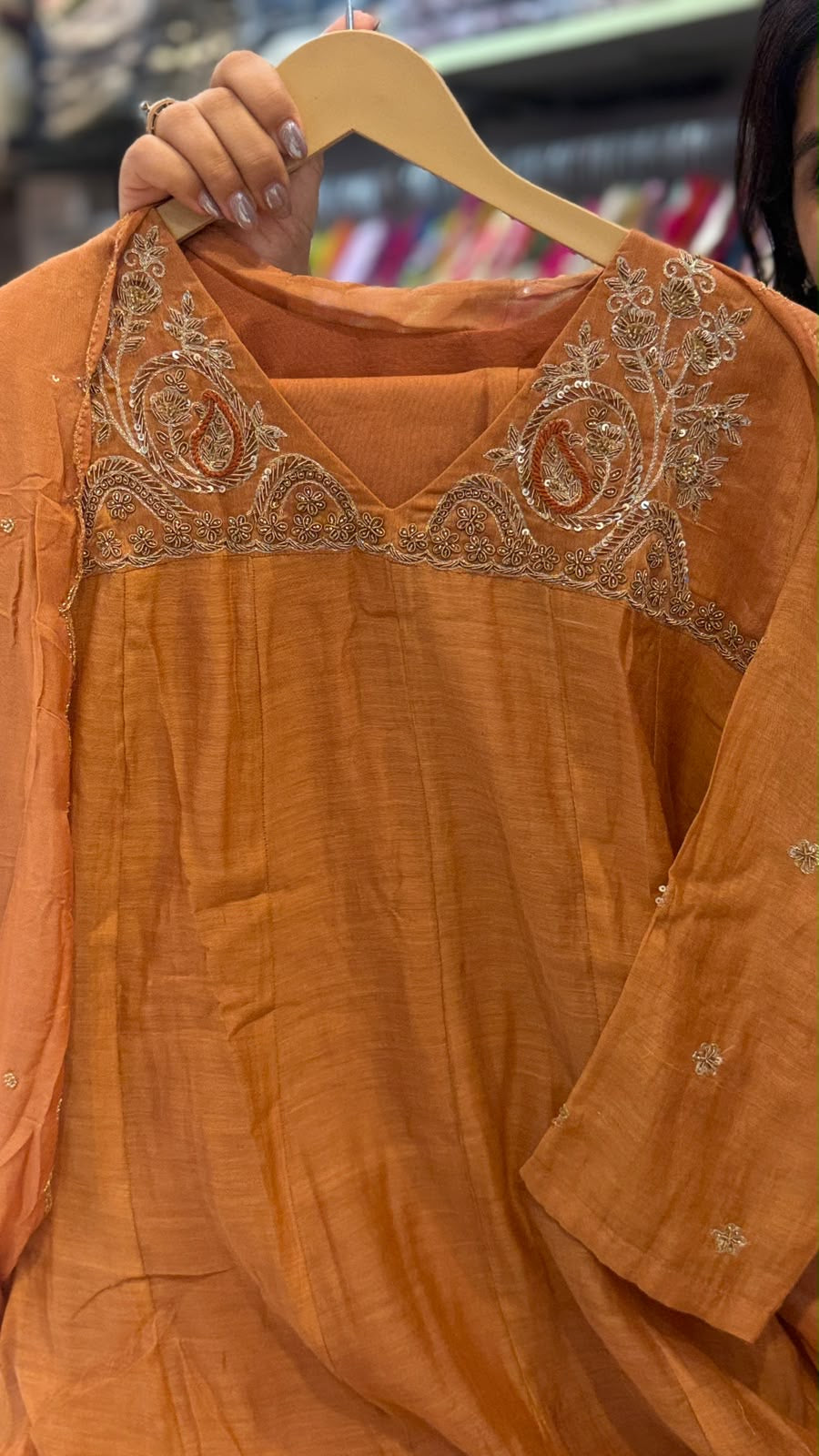 The Paisley Passage – Mul Chanderi Suit Set
