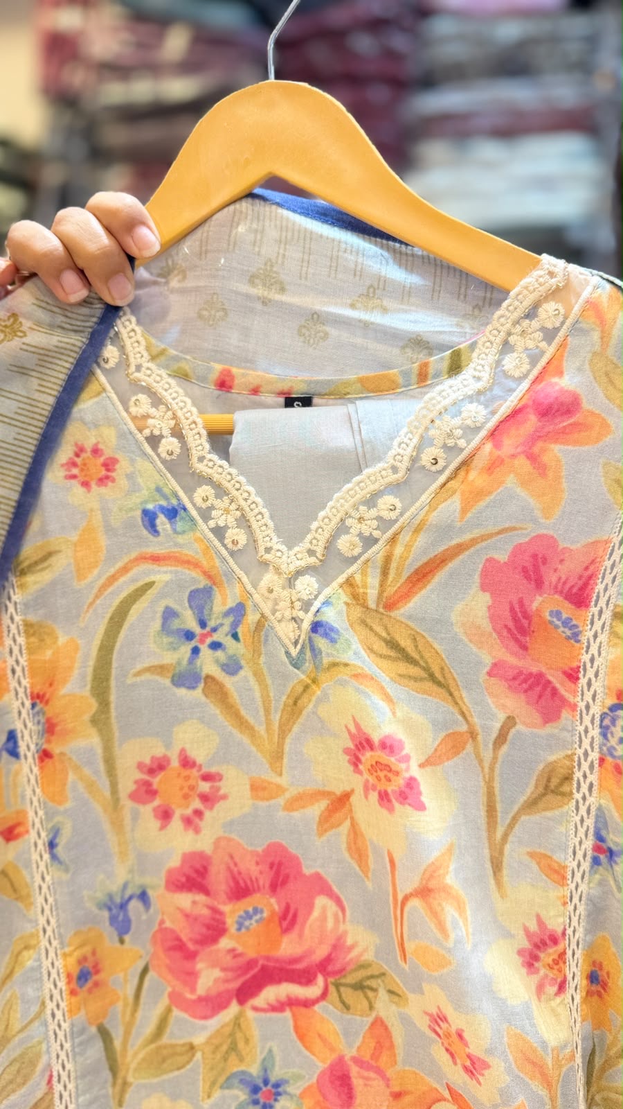The Painted Bloom – monsoon edition