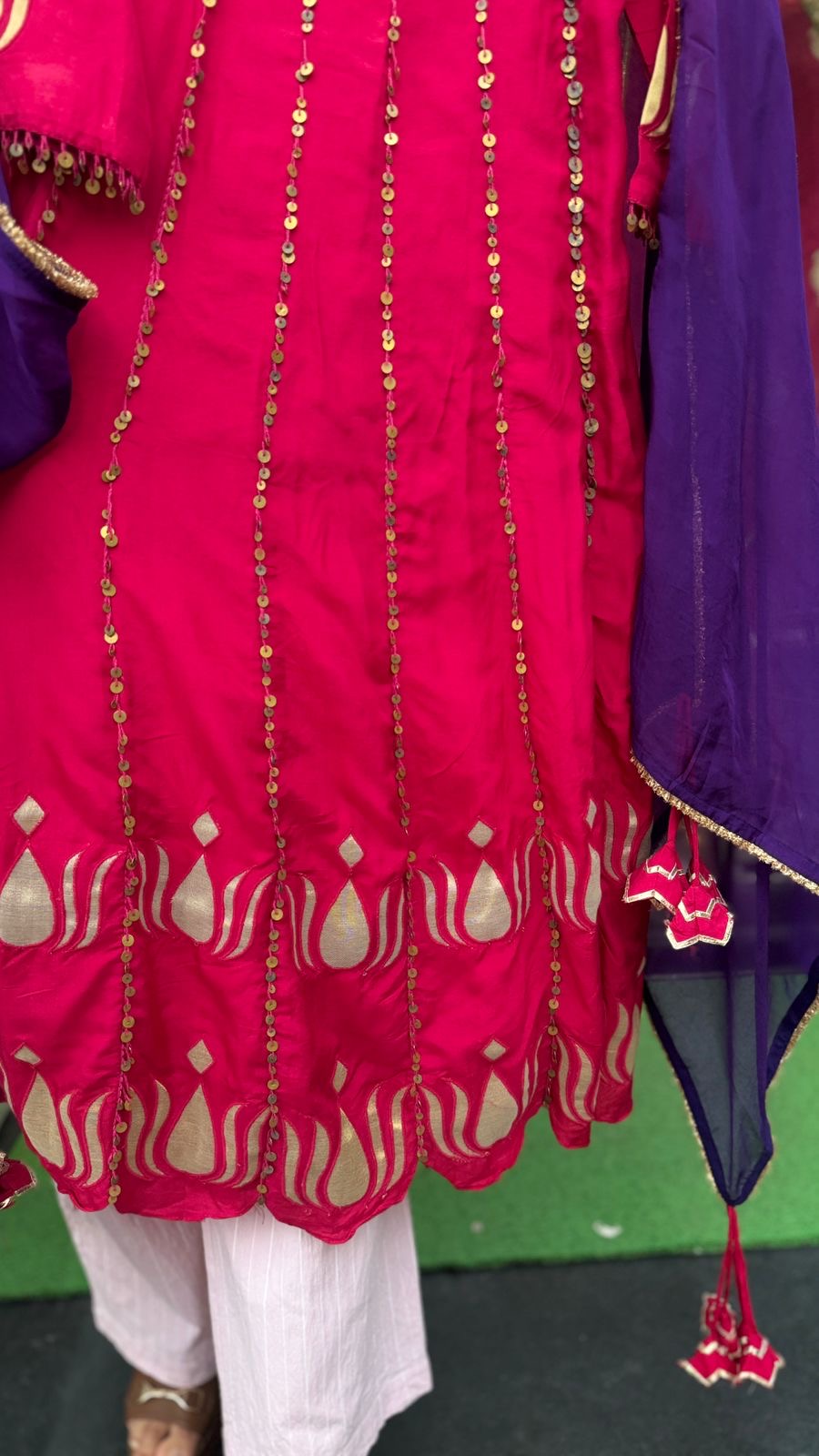 The Maharani Contrast – Luxury In Every Seam