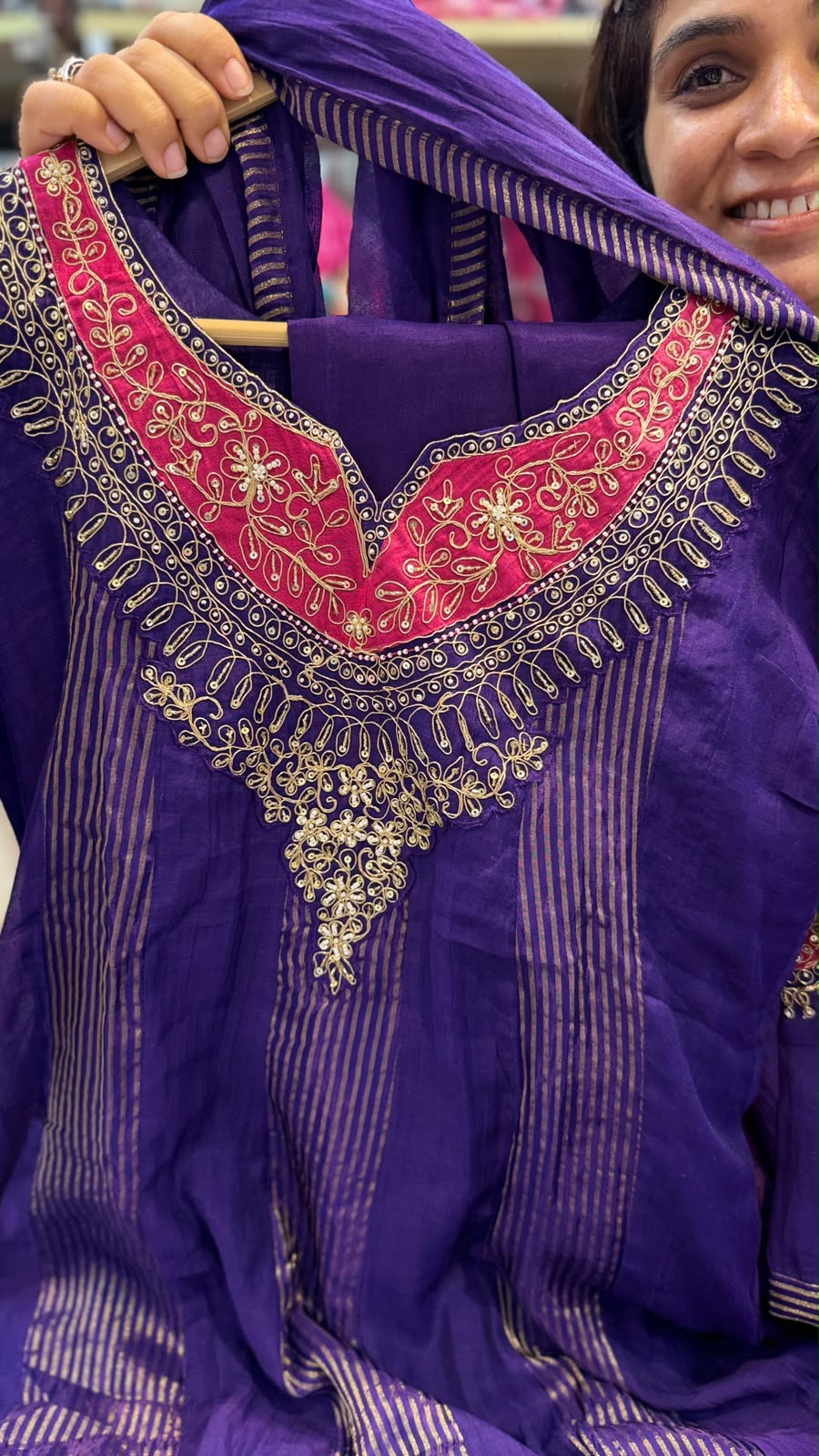 The Contrast Crown – Mul Chanderi Suit Set