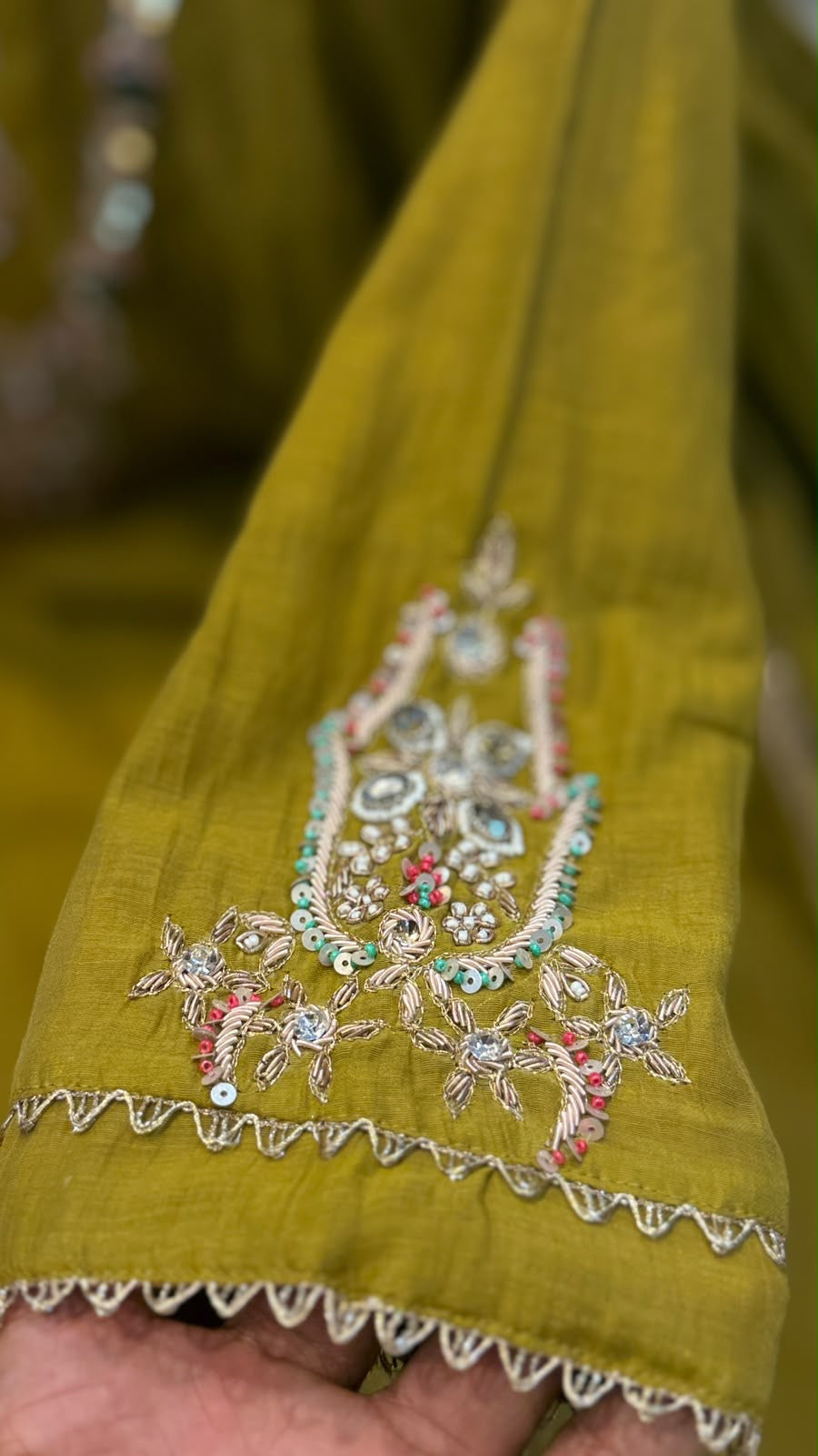 The Jewel Lineage – Luxe Mul Chanderi Suit Set