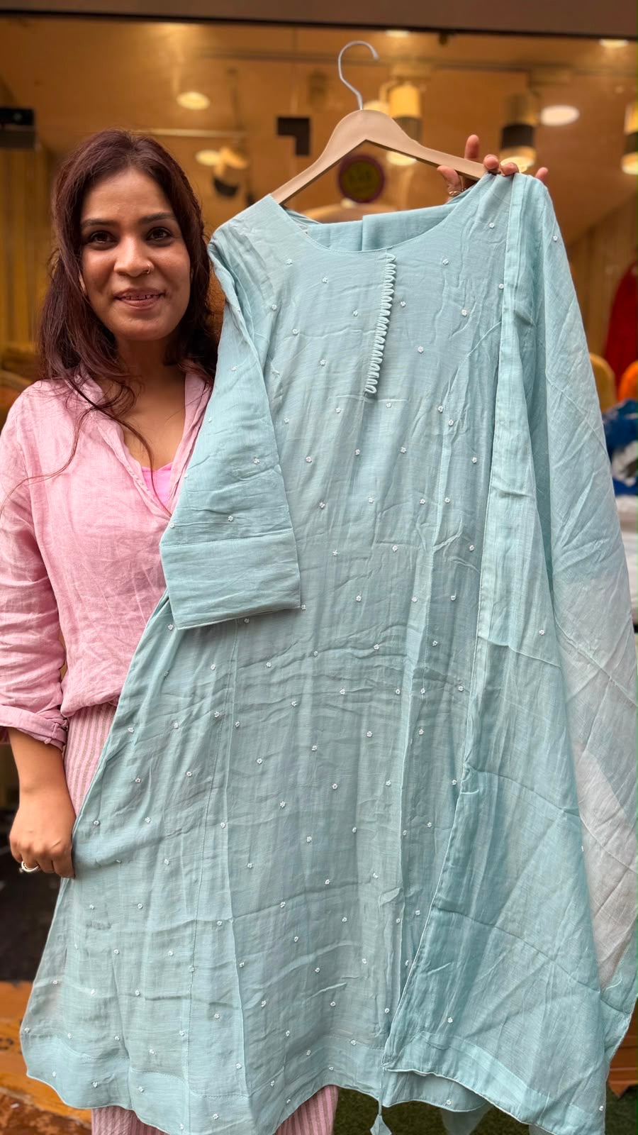 Dew & Drape — A Poem in Mul Chanderi