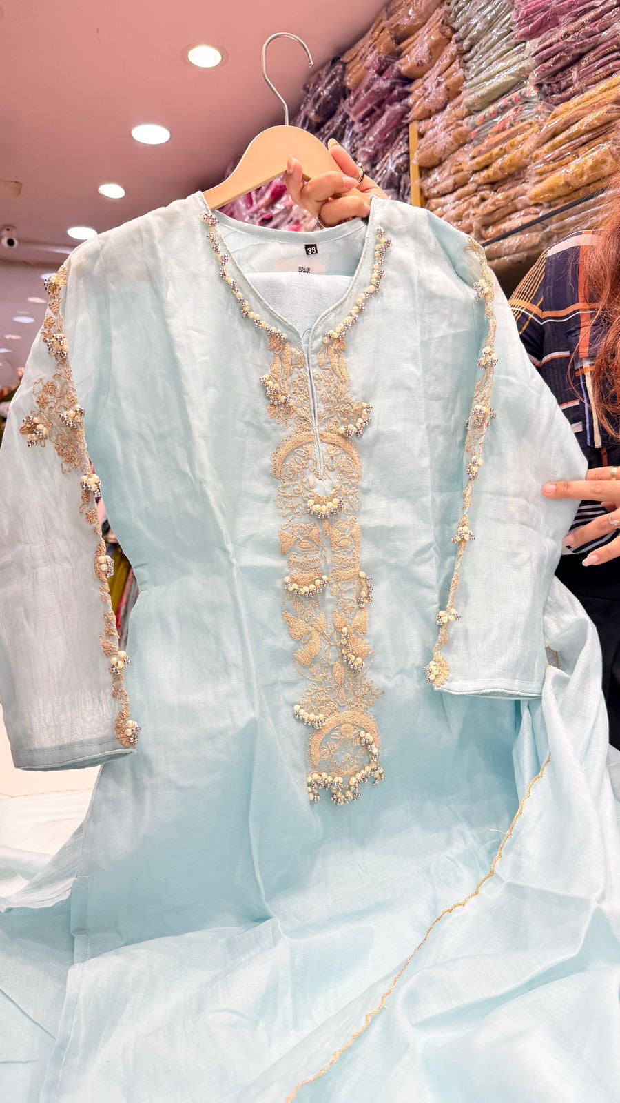 Threads of Love – Mul Chanderi Couture