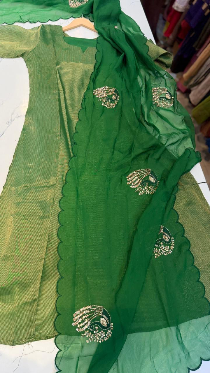 The Lurex Glow Affair – Mul Chanderi Suit Set