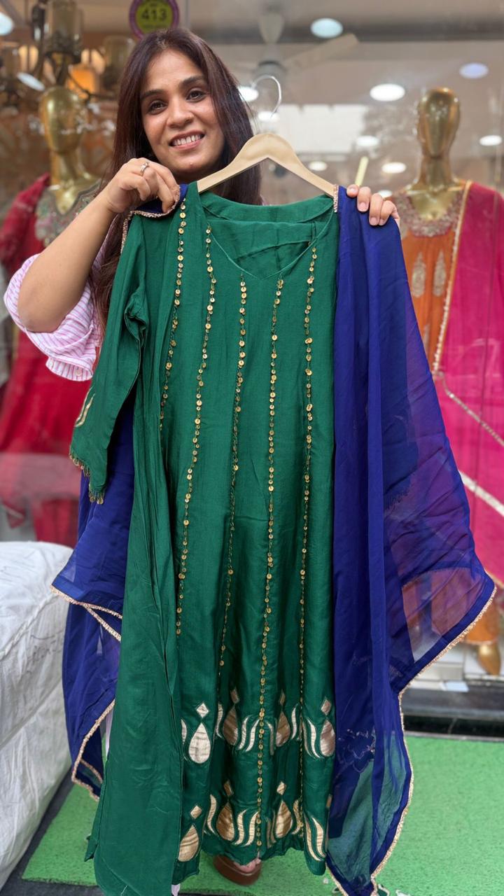 The Maharani Contrast – Luxury In Every Seam