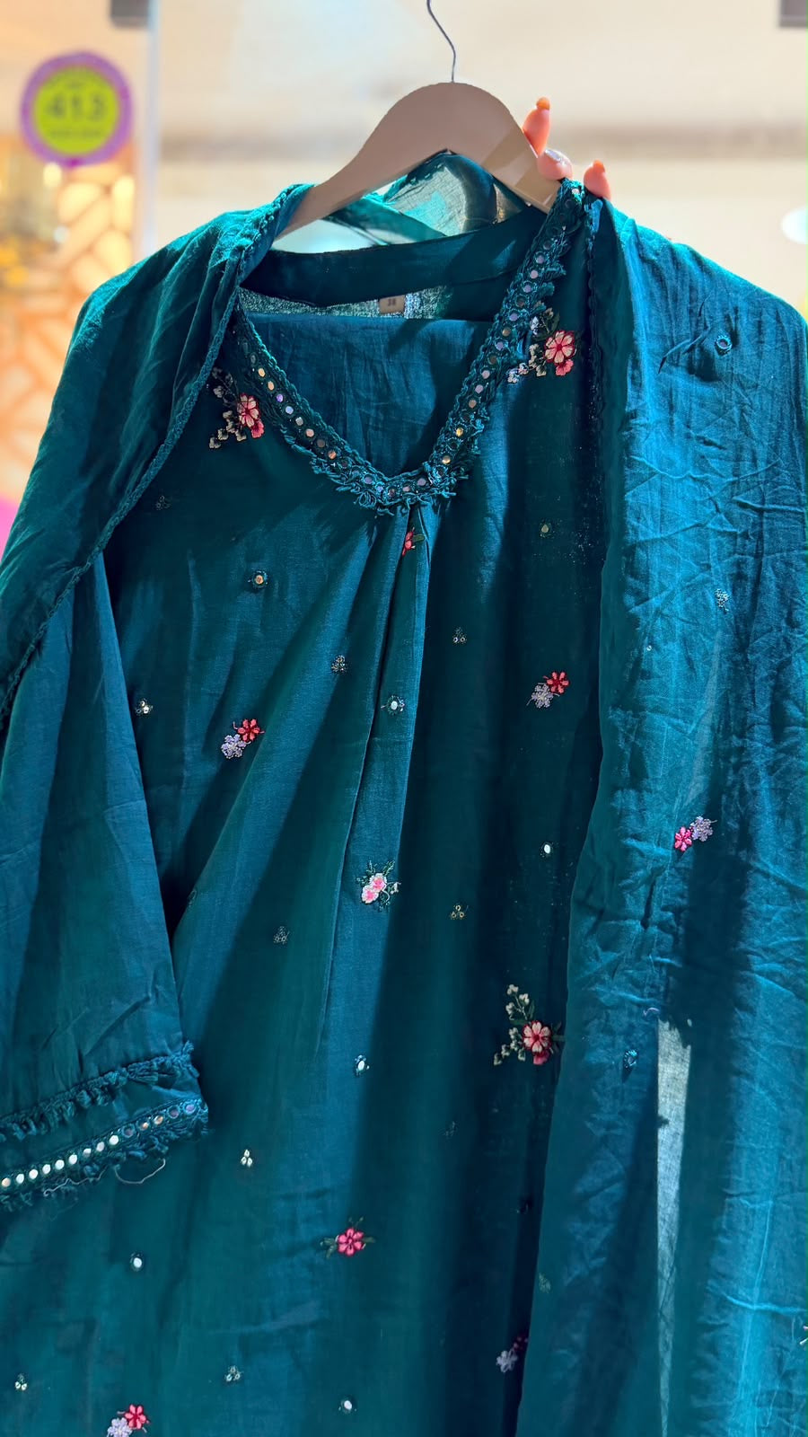 Small Blooms, Big Detail – Mul Cotton Suit Set