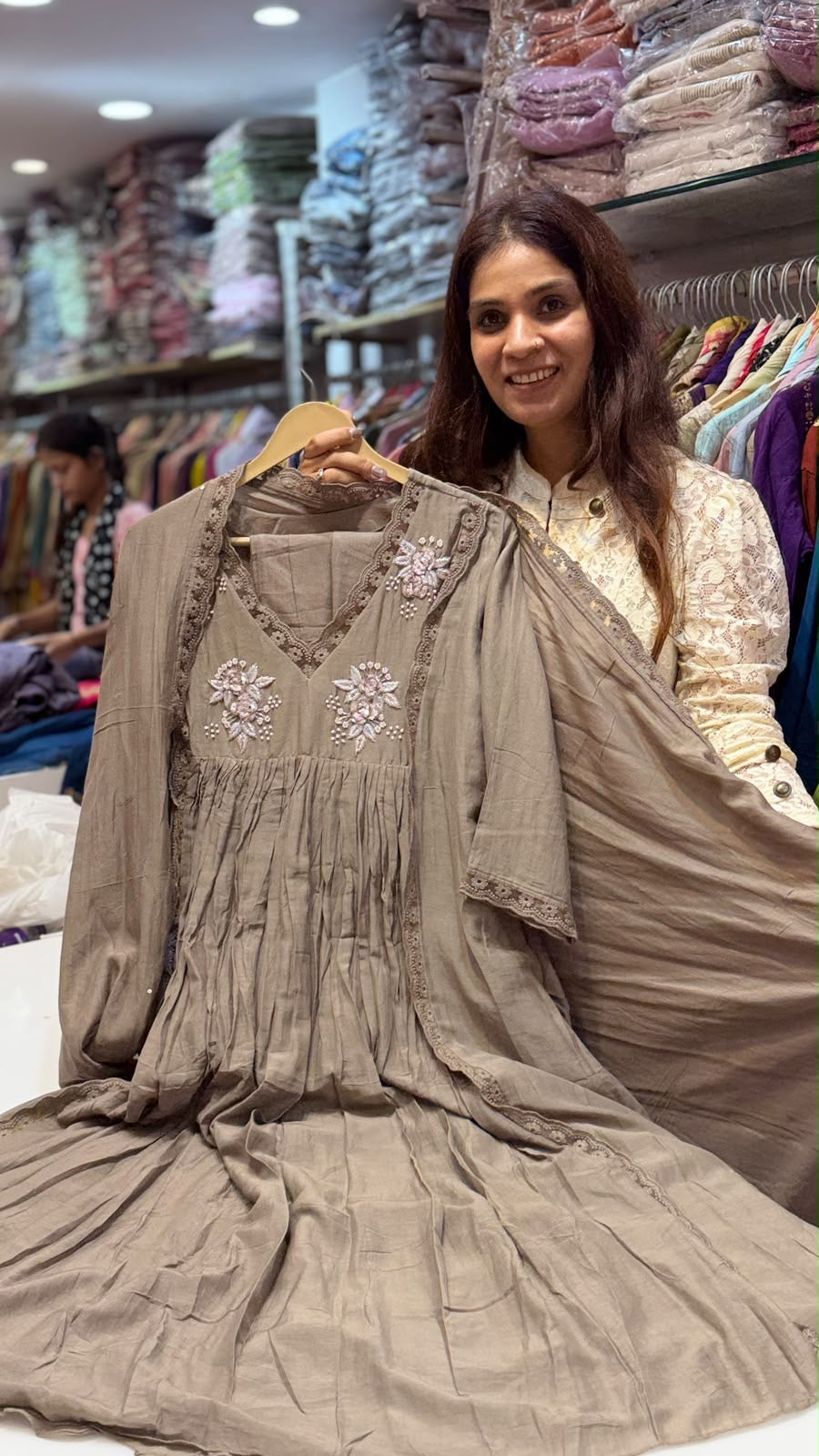 The Quiet Flourish – Mul Chanderi Suit Set