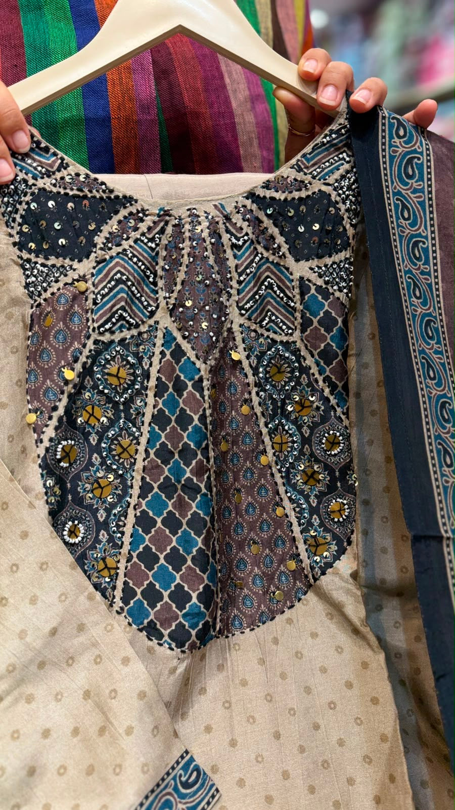 Celestial Mosaic Malai Masleen Set