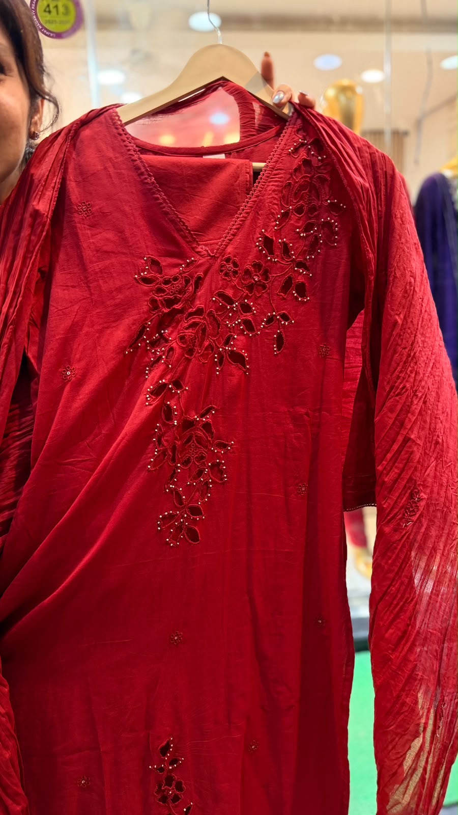Florals, Cut to Detail – Luxury in each shade
