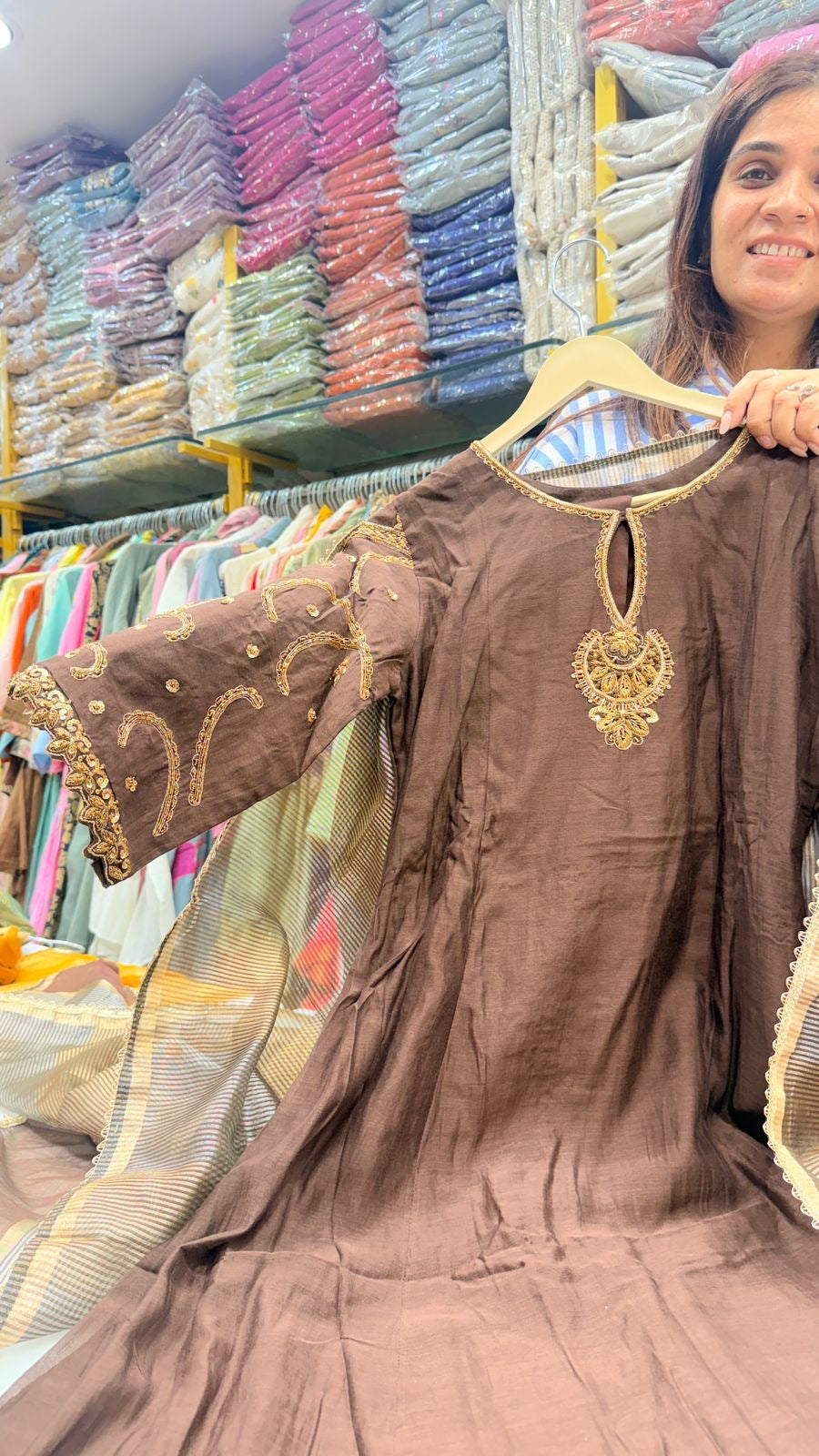Noor in Three Tones —     Chocolate , Emerald & Mustard