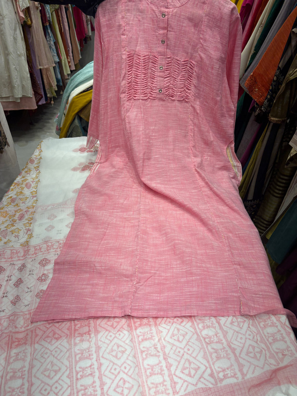 The Pleated Poetry – Handloom Suit Set with Kota Dupatta