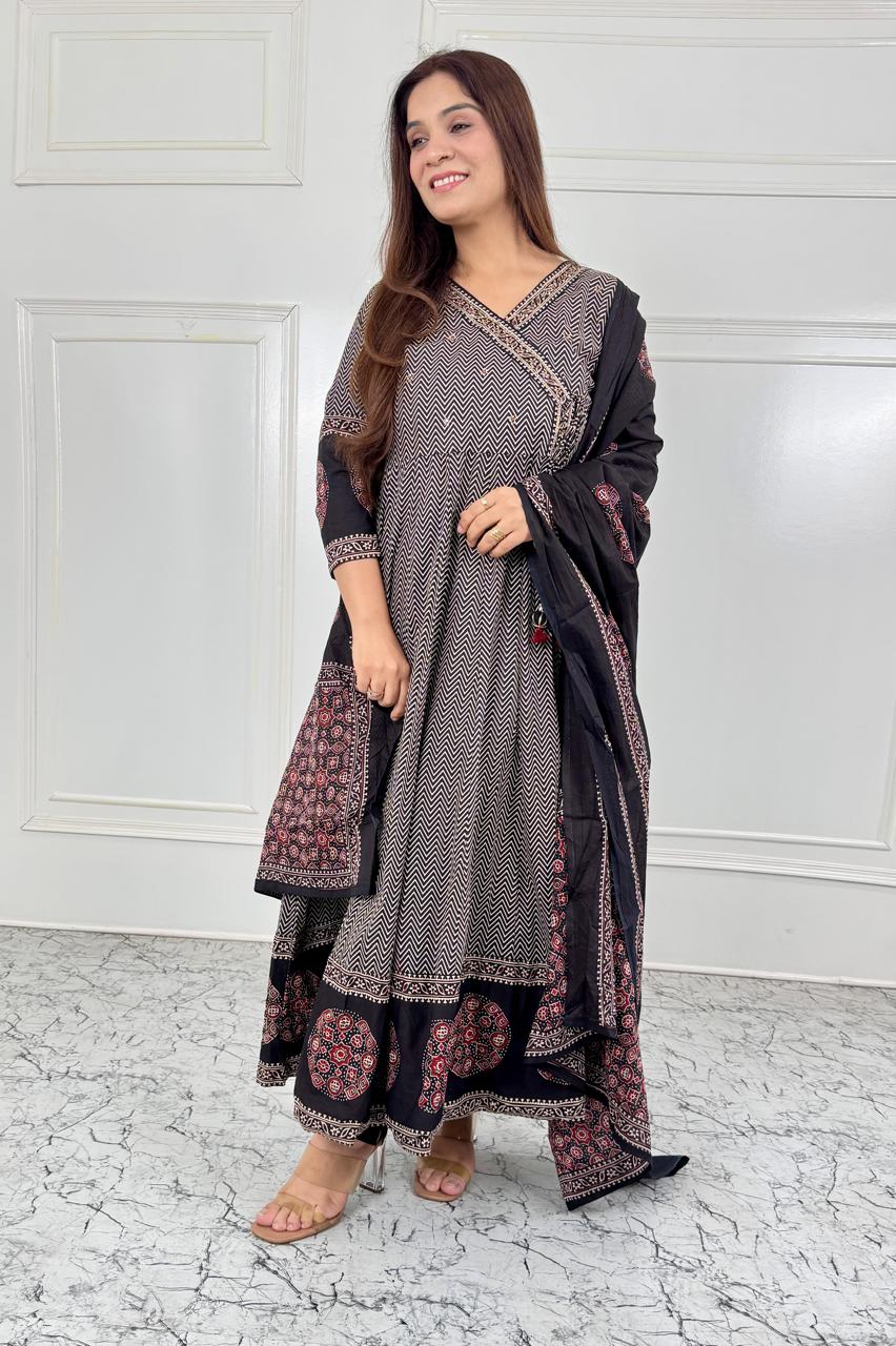 Black Angrakha Anarkali