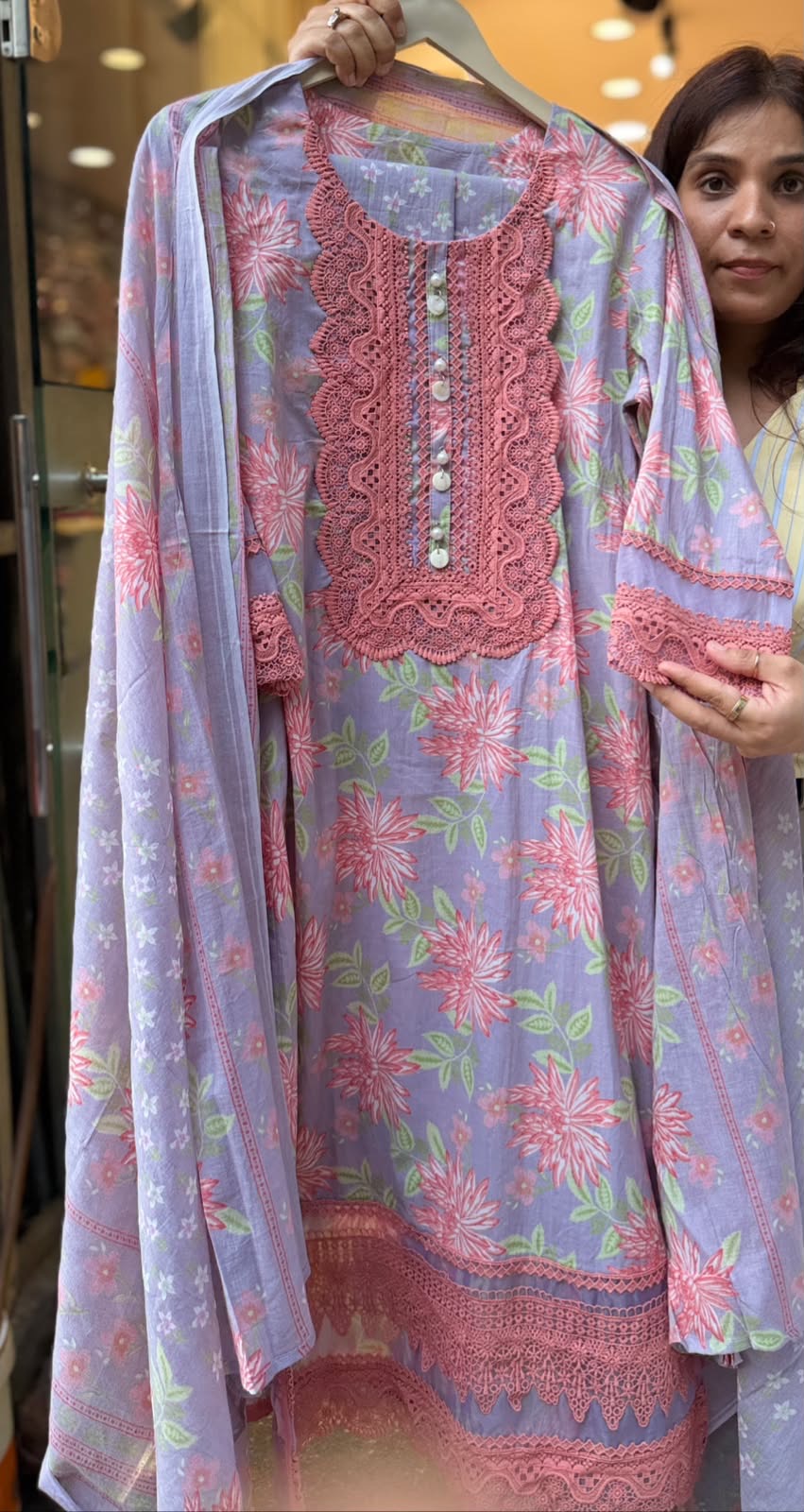 Bazaar  “de Lahore” -  The Karachi Atelier