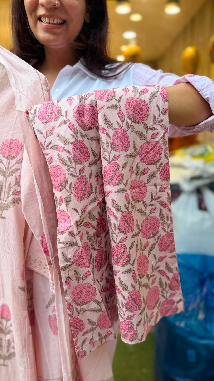 Meadow Imprint – Floral Print Suit Set