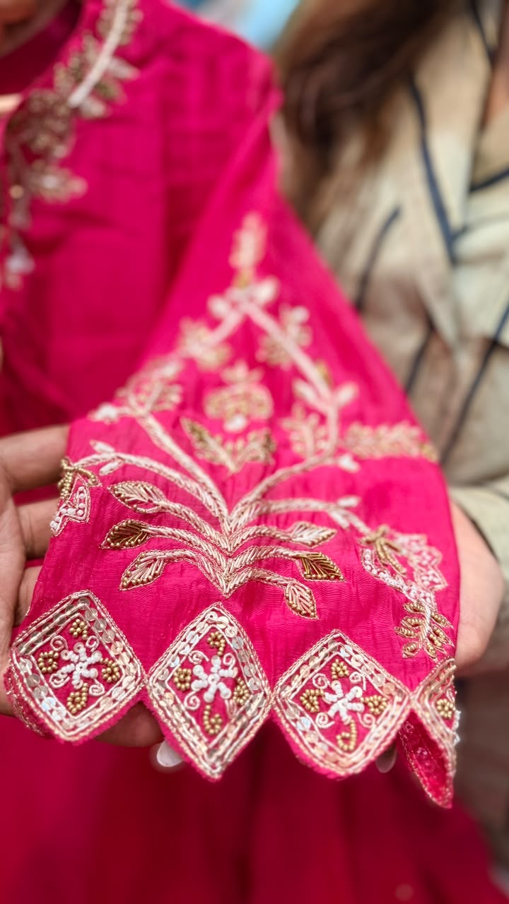 Goldwork in Motion – Mul Chanderi Suit Set