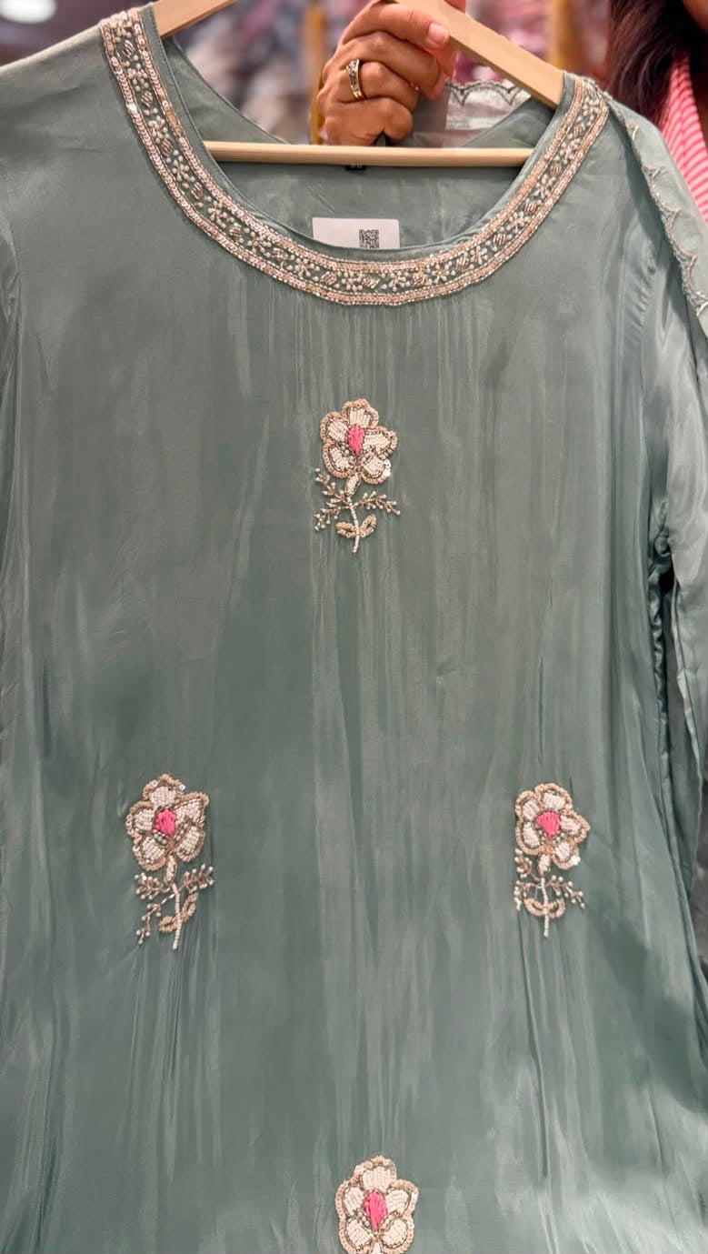 Blush Petal Saga – HO Silk Edit