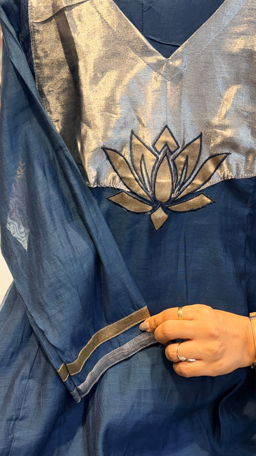 The Lotus Line – Mul Chanderi Suit Set