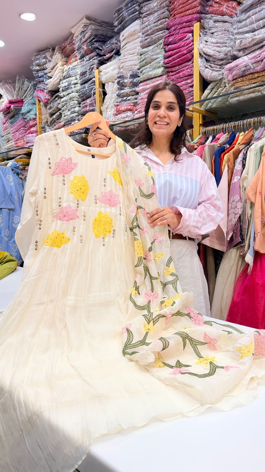 Petal Gleam Ivory Mul Chanderi