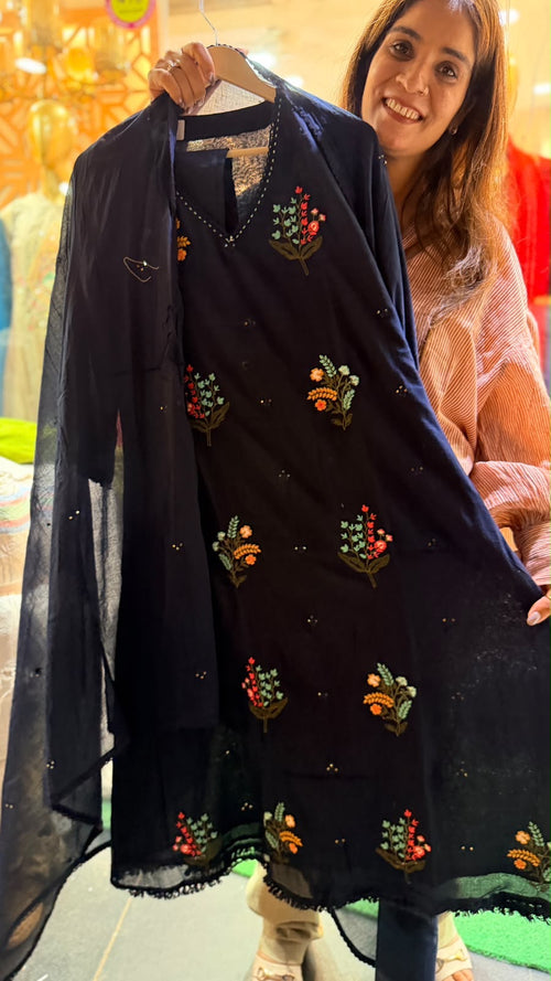 Midnight in Bloom – Mul Cotton Suit Set