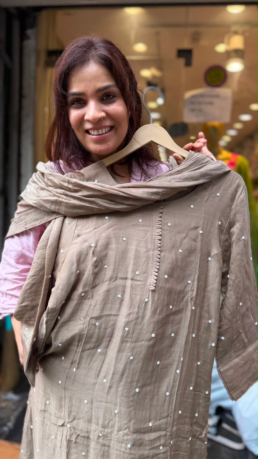 Dew & Drape — A Poem in Mul Chanderi