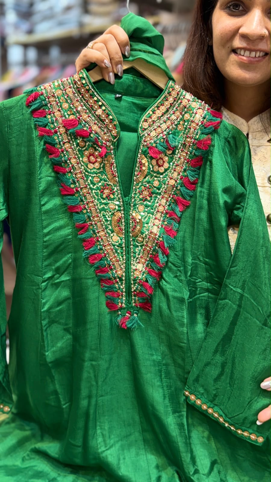 The Tassel Treasury – Mul Chanderi Suit Set