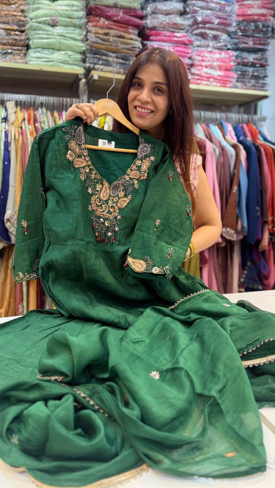 Majestic Moss Ensemble- Mul Chanderi