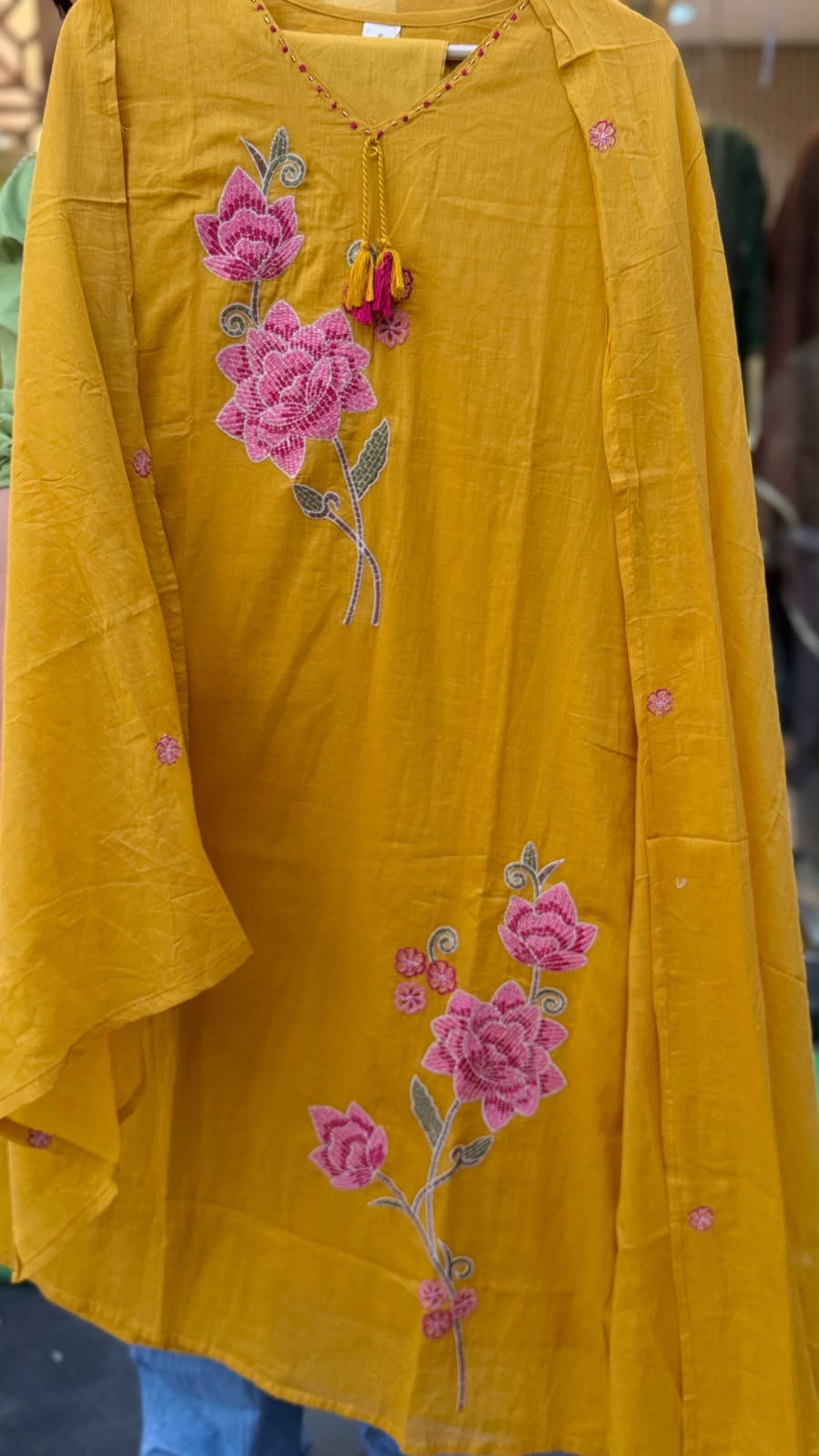 The Bloom Placement – Suit Set