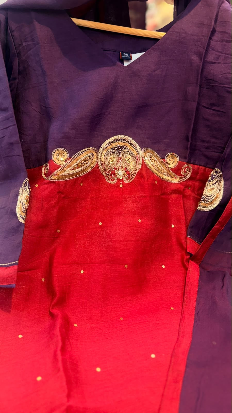 Where Colours Meet in Gold – Mul Chanderi Suit Set ✨