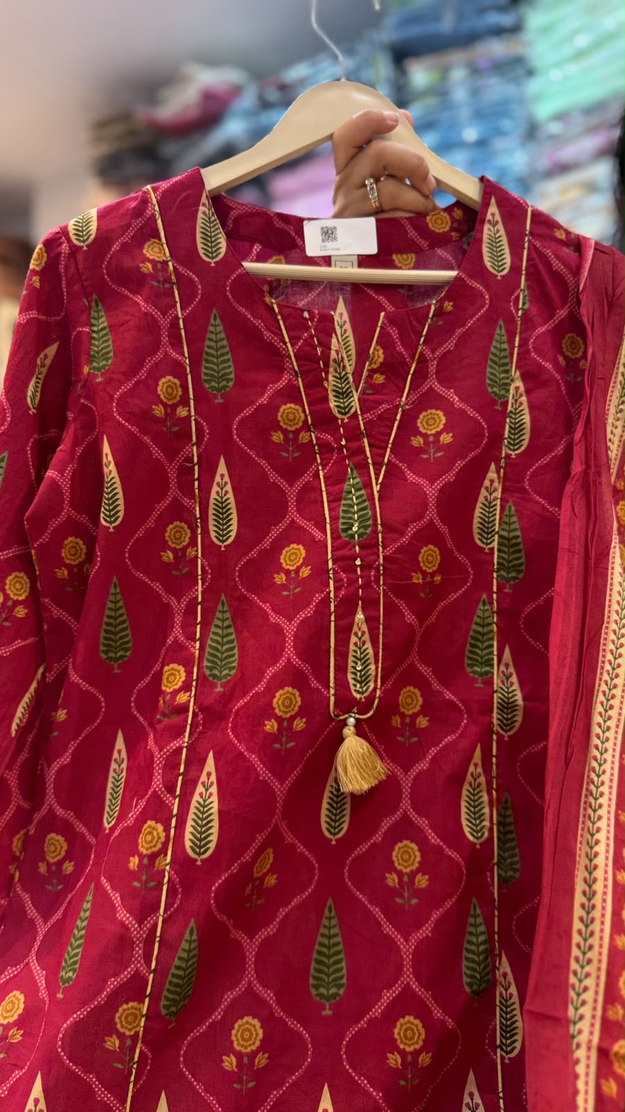 Farsi Muse – Heritage Salwar Set ✨