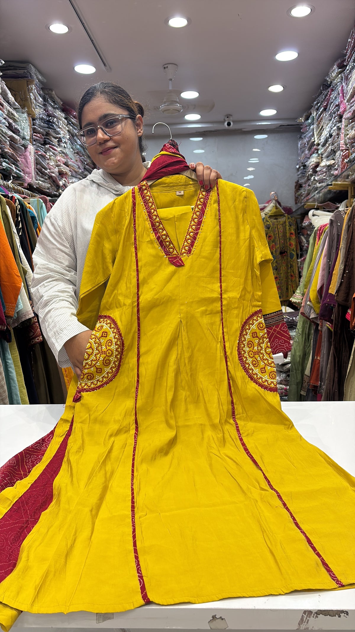 A Pocketful of Bandhani – Festive Suit Set
