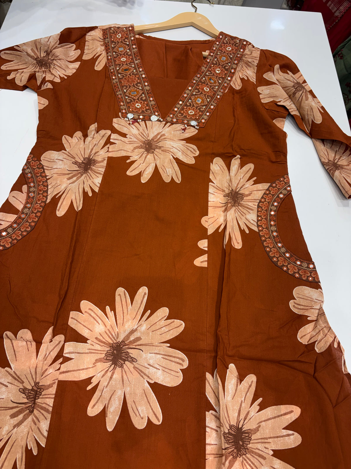 Florals in Full Swing – Printed Anarkali Suit Set ⭐