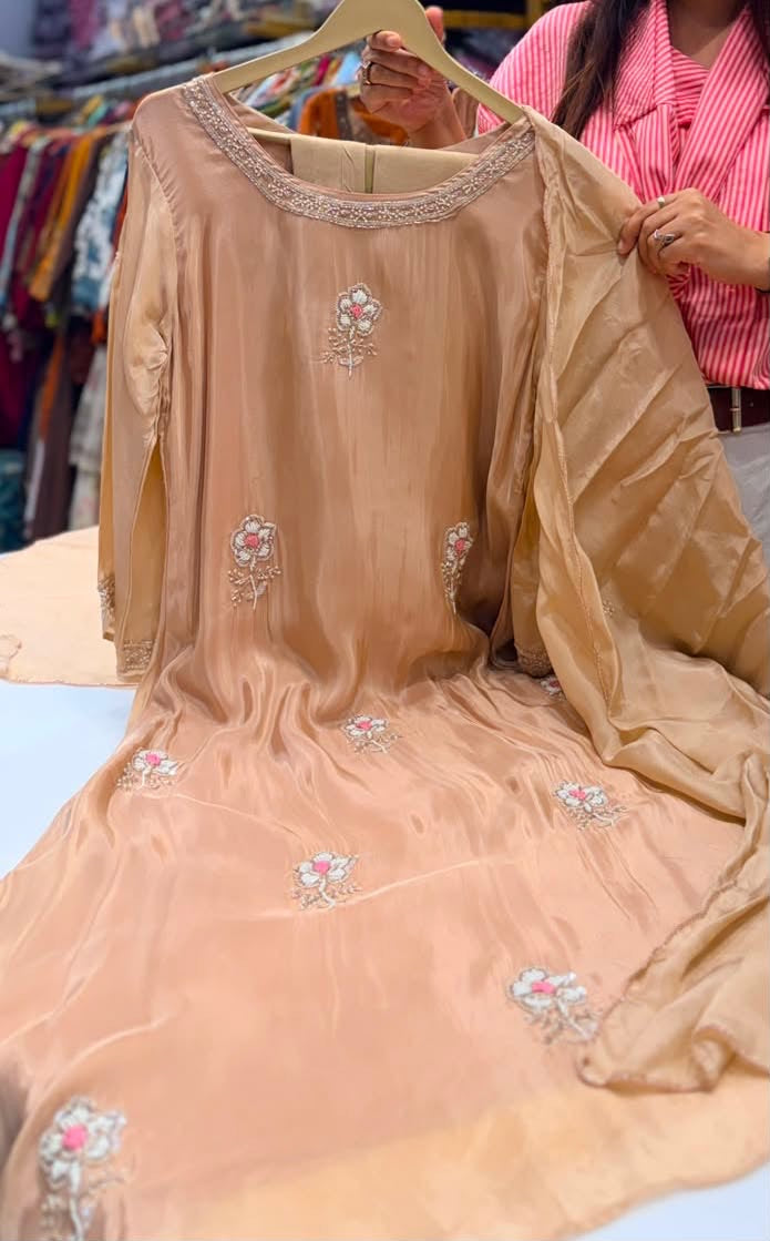 Blush Petal Saga – HO Silk Edit