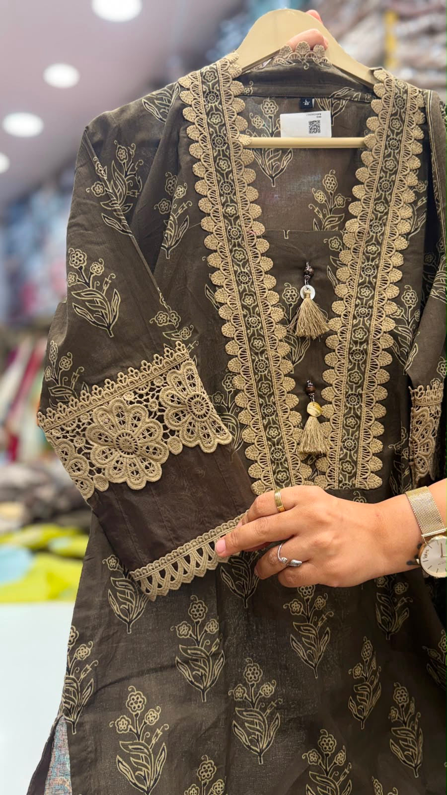 Ashbourne Noir Karachi Suit Set