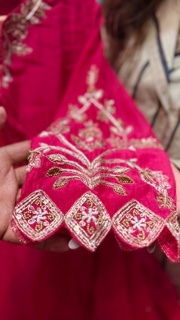 Goldwork in Motion – Mul Chanderi Suit Set