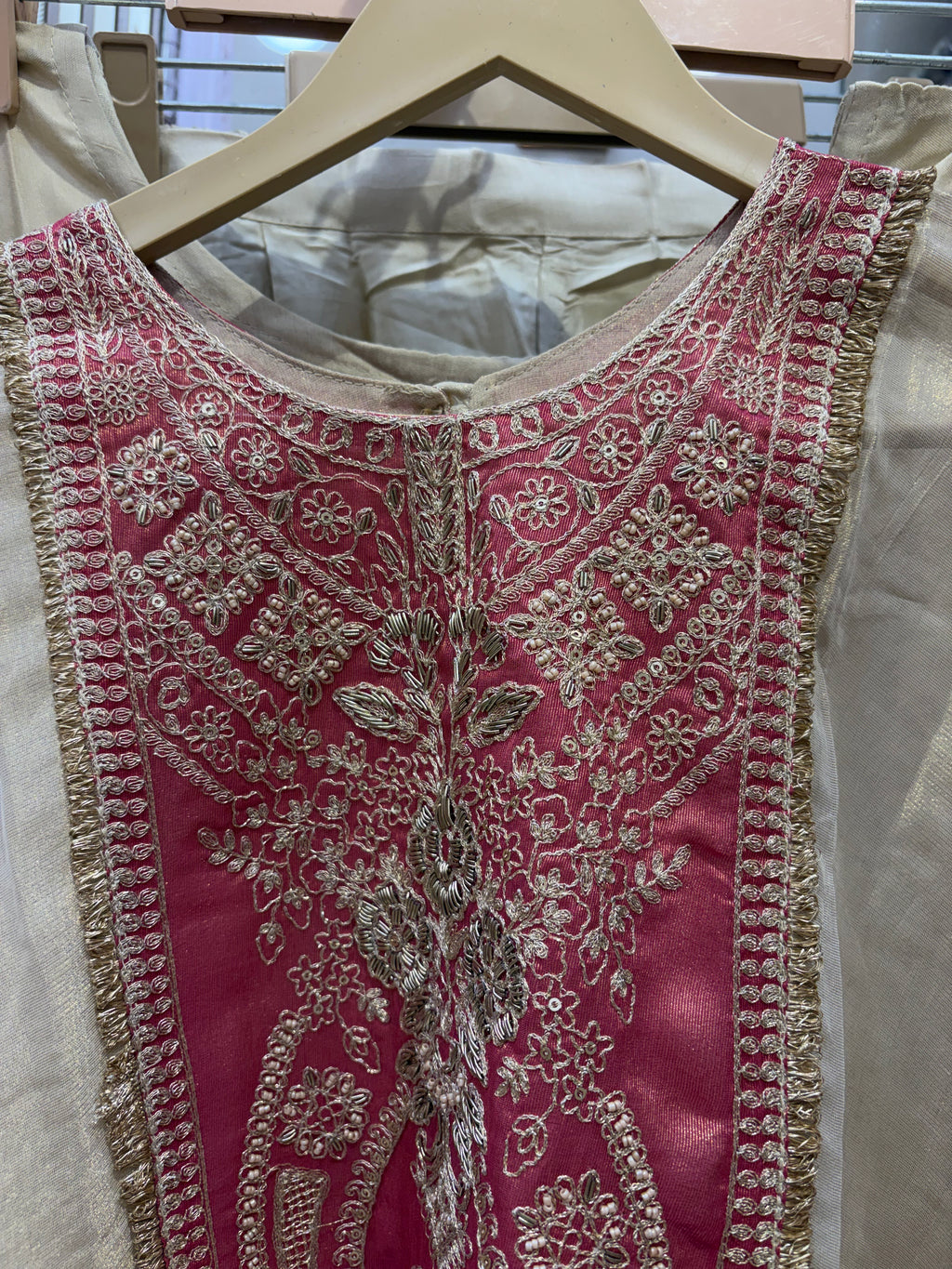 A Whisper of Gold, A Blush of Rose – Festive Kaftan Set ✨