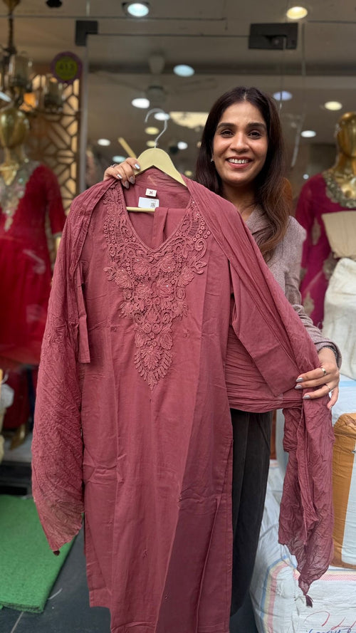 The Art of Enough Lace – Suit Set