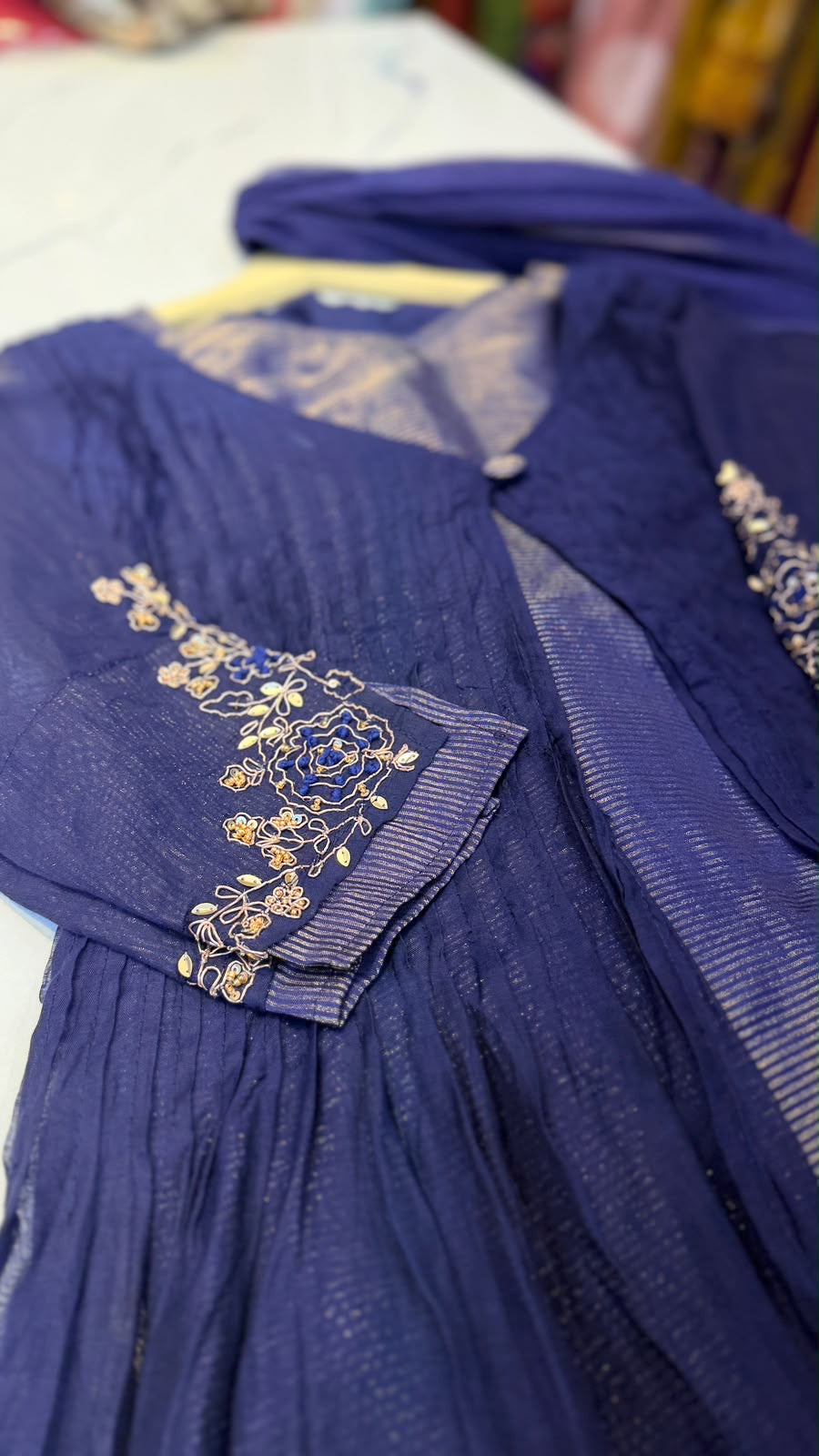 The Art of an Entrance – Mul Chanderi Suit Set ✨