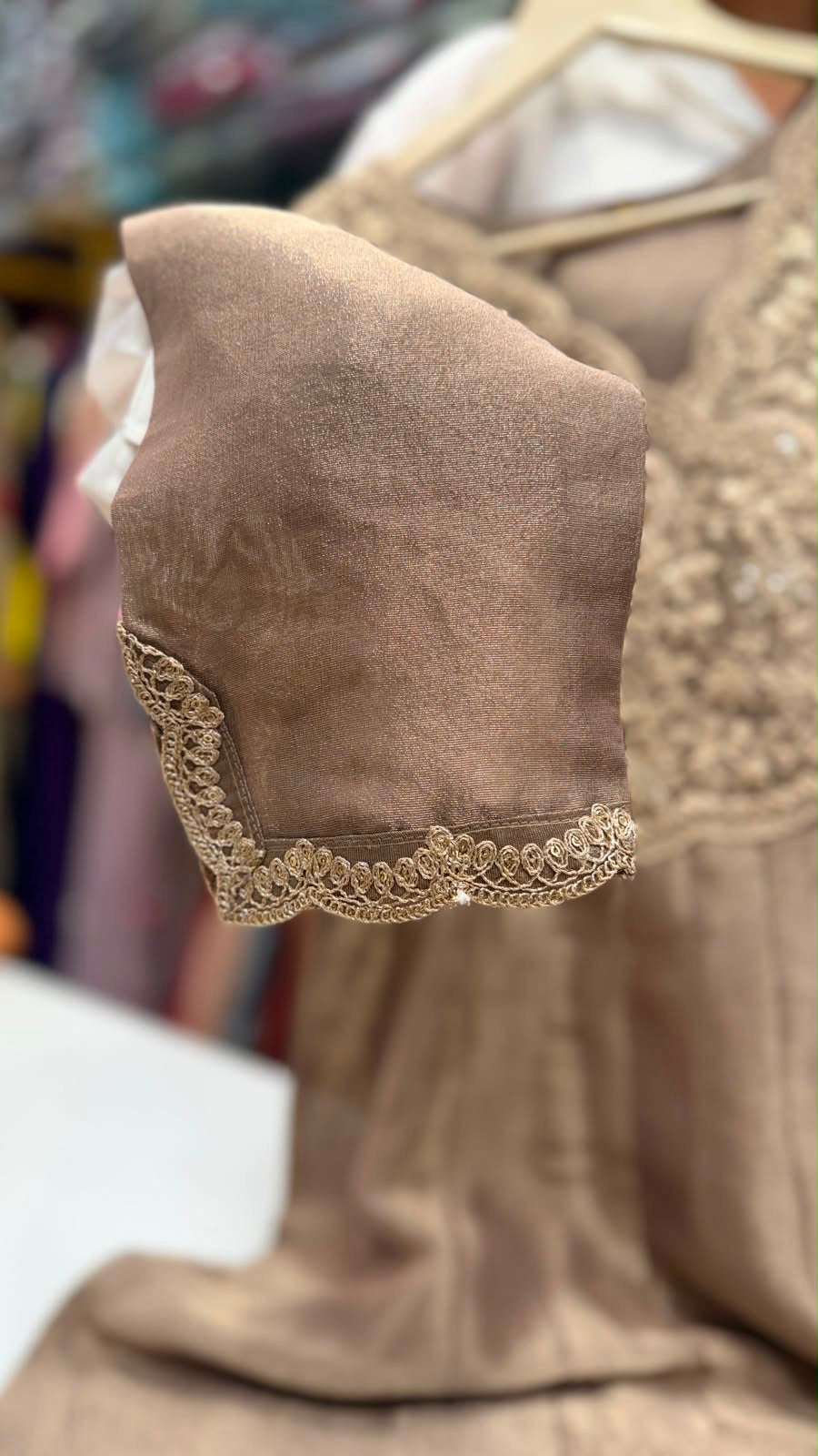 Sunehri Veil Shimmer Suit Set ~ Luxe