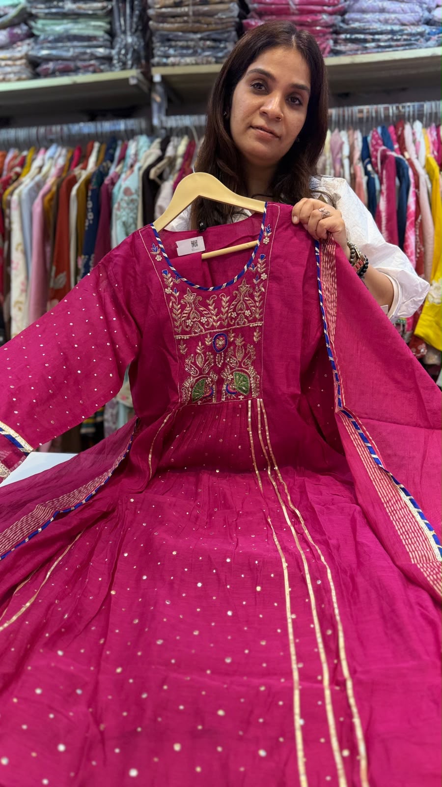 Dressed Like a Celebration – Mul Chanderi Suit Set ⭐