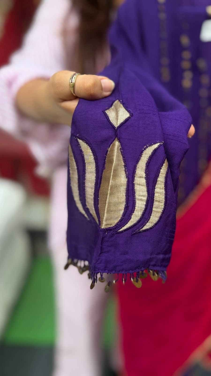 The Maharani Contrast – Luxury In Every Seam