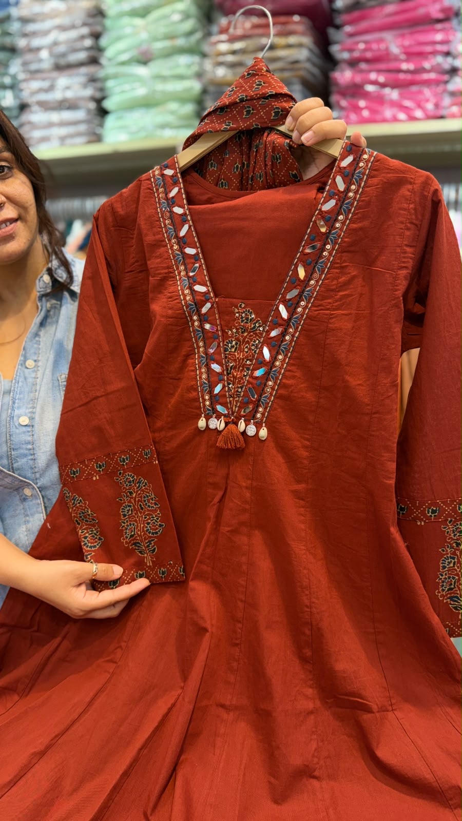 Gaargi Ember Anarkali Set