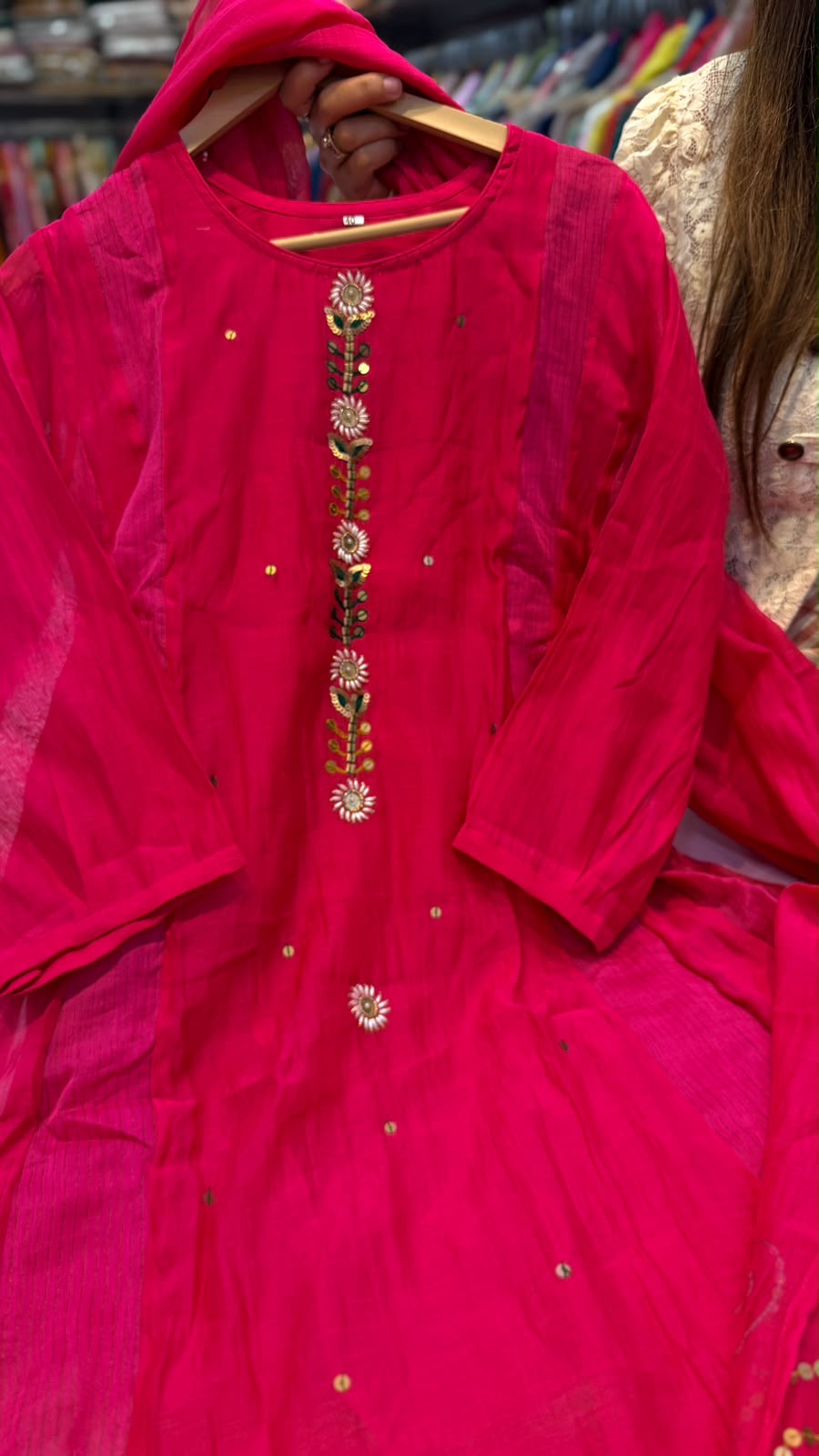 A Beautiful Distraction – Embroidered Mul Chanderi Suit Set
