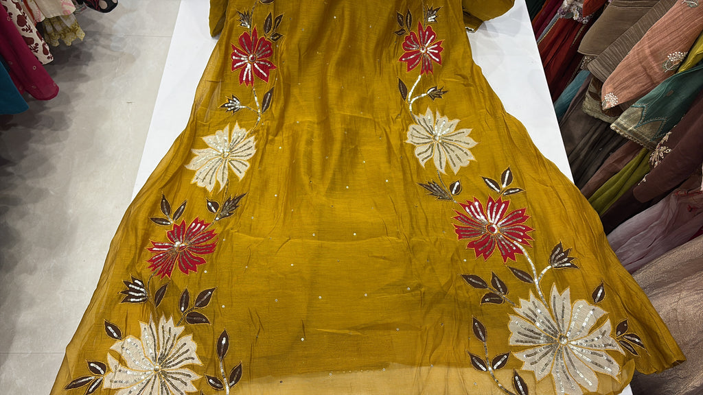 The Botanical Borderline – Mul Chanderi Suit Set