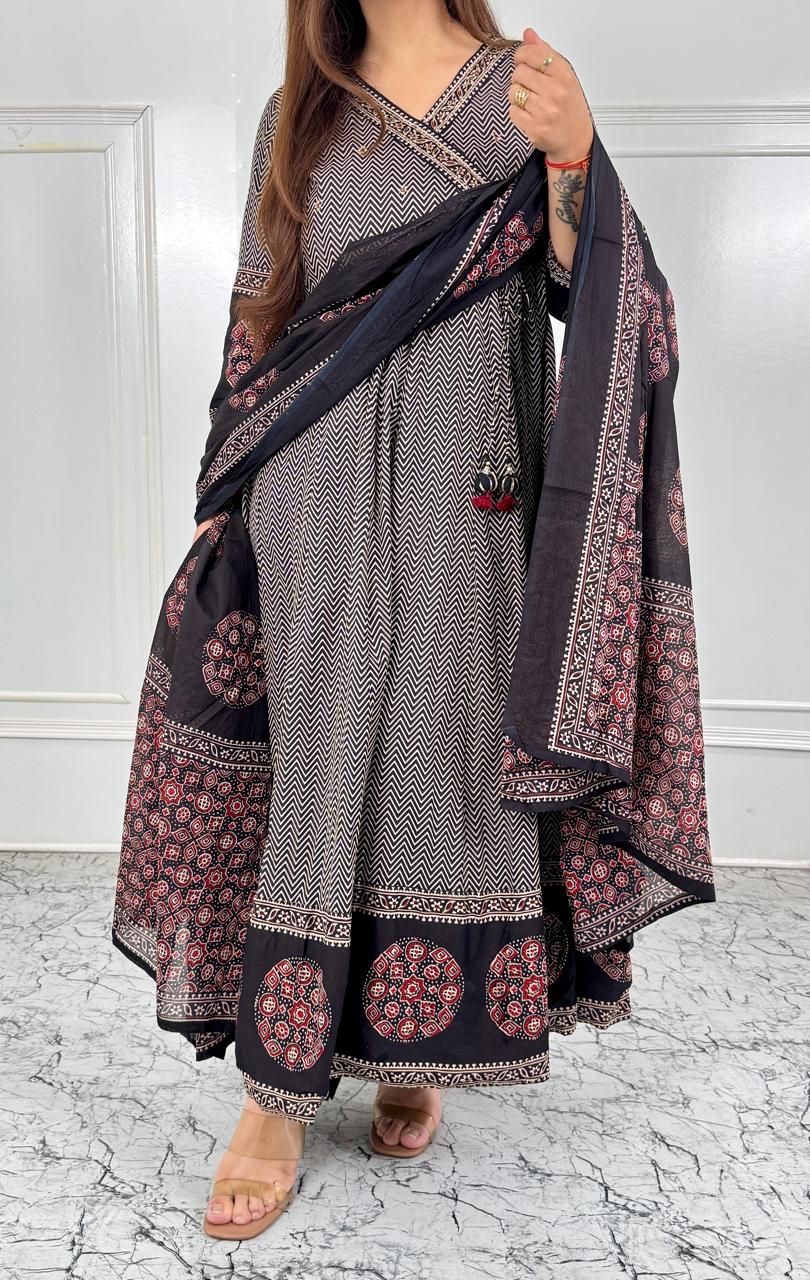 Black Angrakha Anarkali