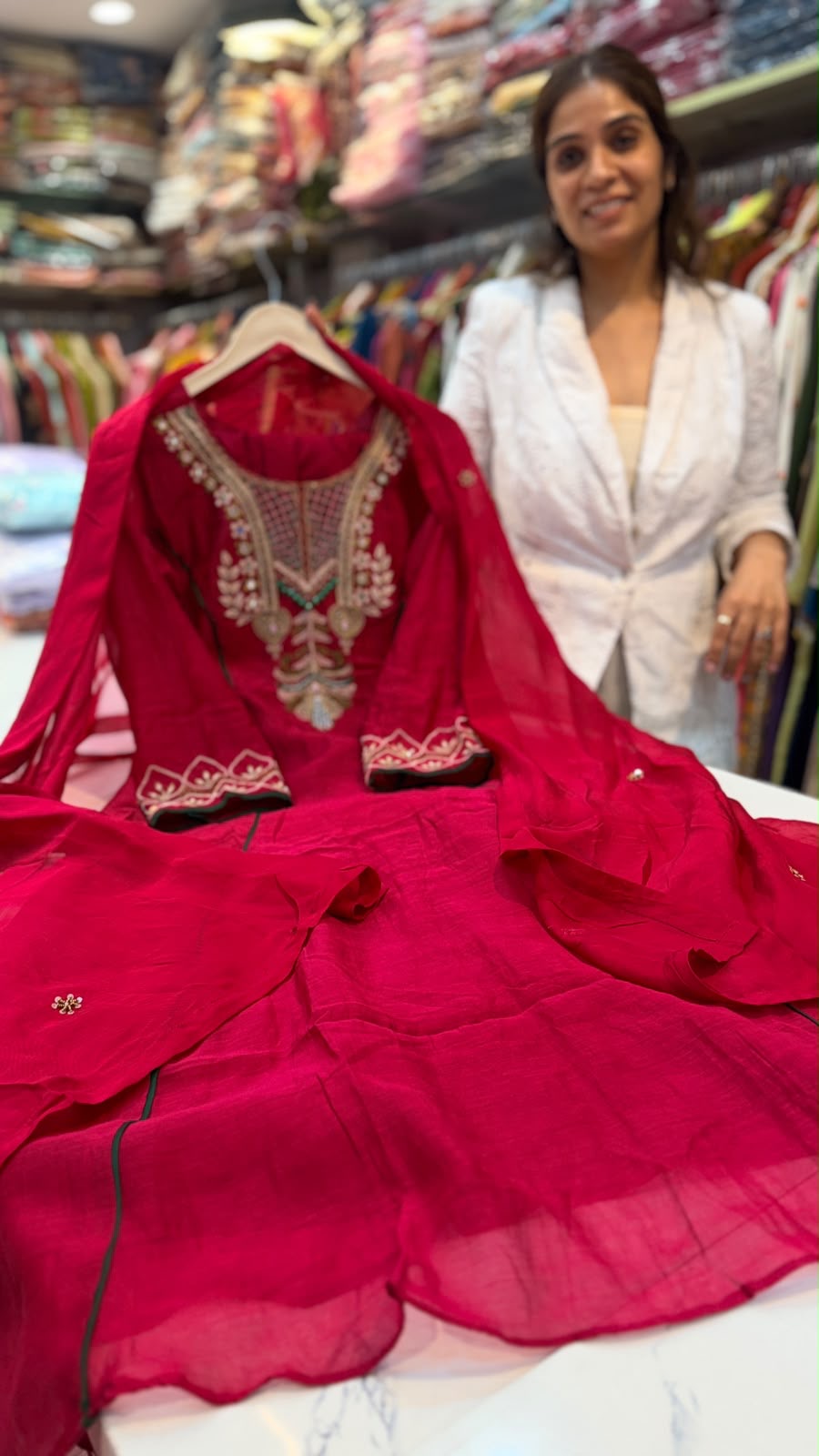 The Jewel Motif – Mul Chanderi Luxe