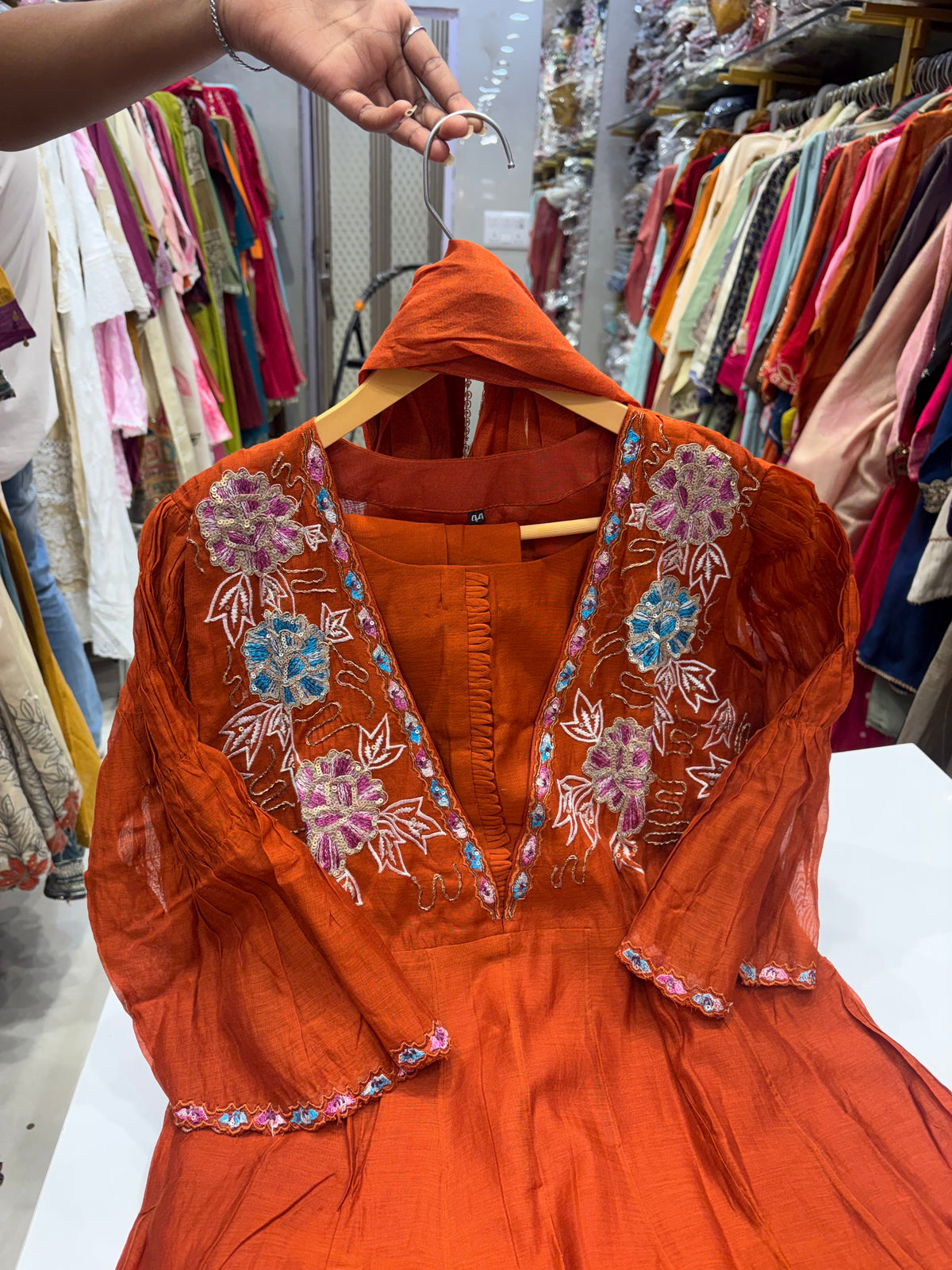Flowers With a Flare – Mul Chanderi Anarkali Suit Set ⭐
