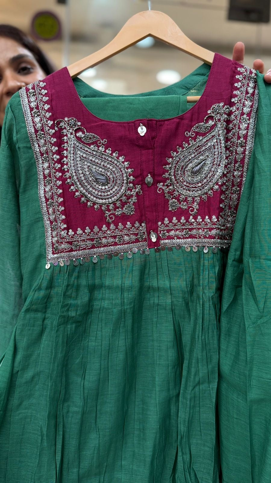 The Paisley Has a Party – Mul Chanderi Suit Set