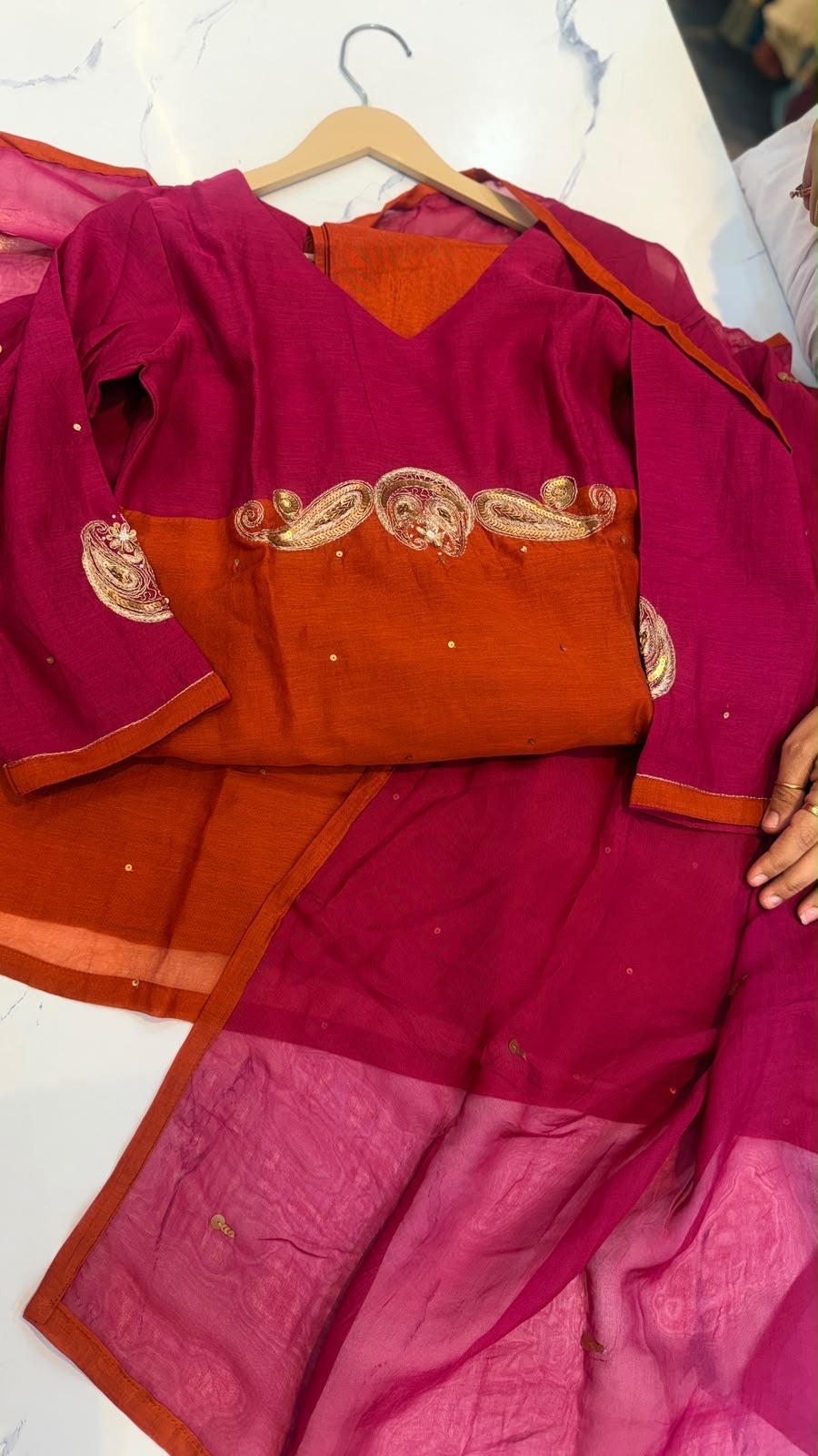 Where Colours Meet in Gold – Mul Chanderi Suit Set ✨