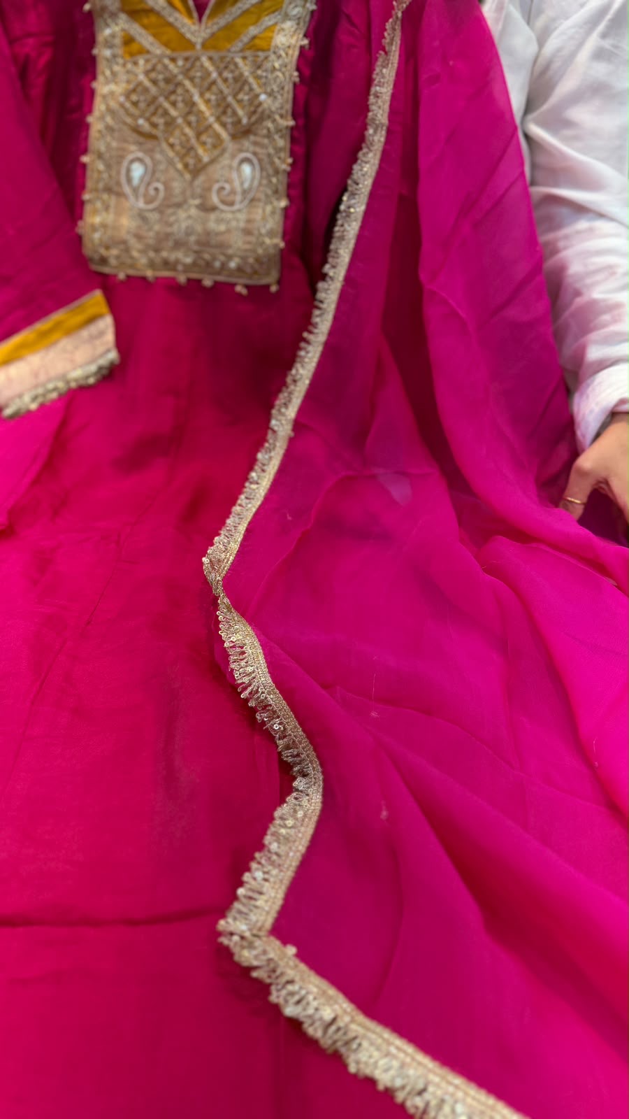 Pink Takes Centre Stage – Luxury Festive Suit Set