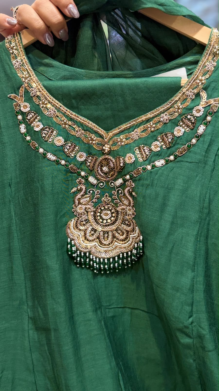 The Palace Detail – Mul Chanderi Suit Set